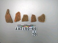 藏品(紅色夾砂陶片)的圖片